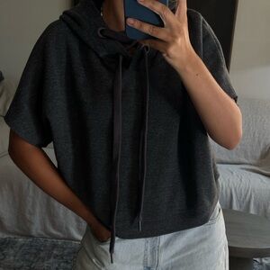 All Yoga - Cropped Short Sleeve Hoodie